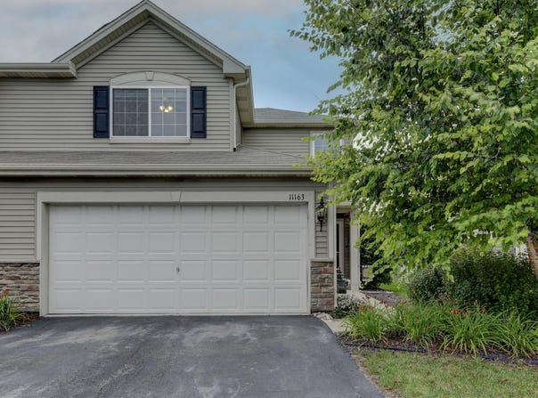 11163 Vermont Circle, Crown Point, IN 46307