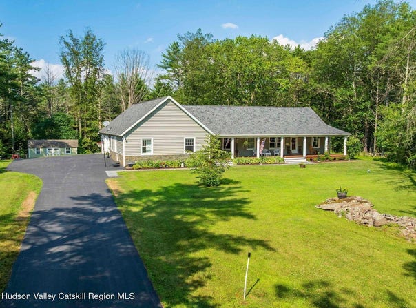 15 Pine Street, Cairo, NY 12413