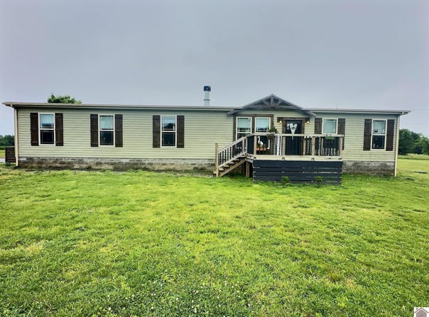3549 Wiswell Rd W, Murray, KY 42071