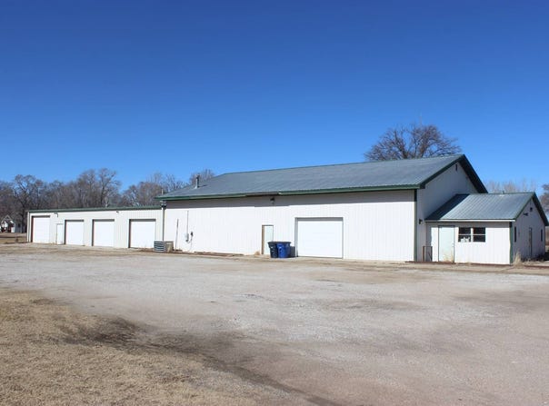 307 North HWY 183, Sargent, NE 68874