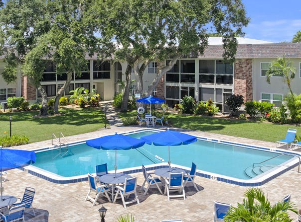 3800 N Saxon Drive, New Smyrna Beach, FL 32169
