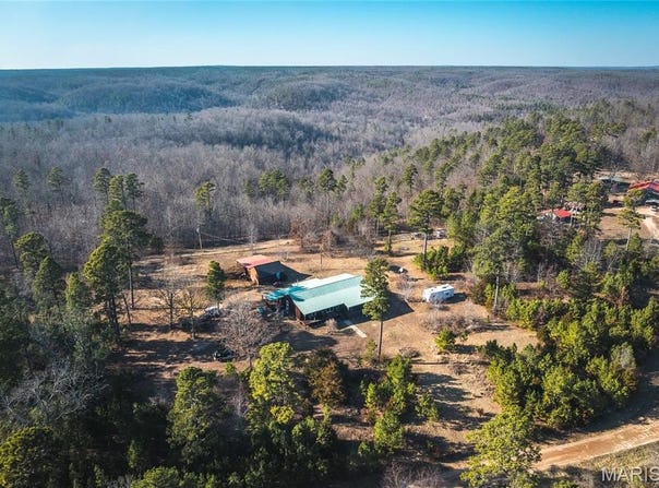 8090 Timberhill Road, Hartshorn, MO 65479