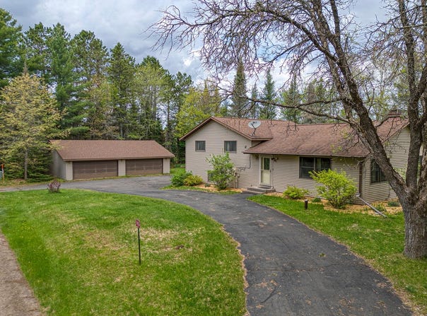 5856 RIVER RD, Eagle River, WI 54521