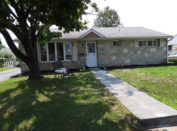 2503 LAUREL Drive, BRISTOL, PA 19007