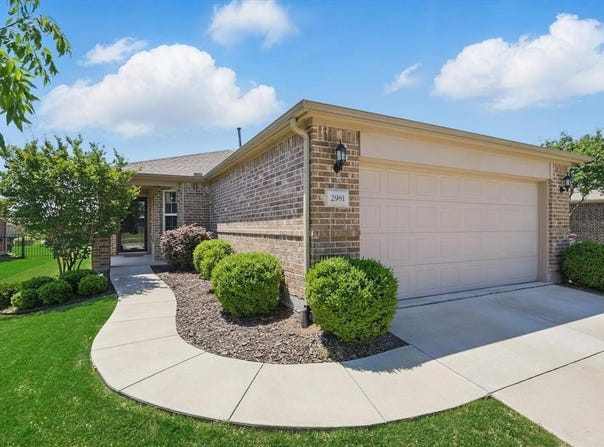 2981 Club Meadows Drive, Frisco, TX 75036