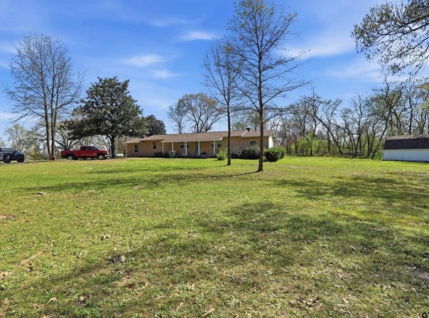 4932 SE Access, Mt Vernon, TX 75457