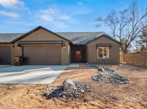 236 E 200 N, Kanab, UT 84741