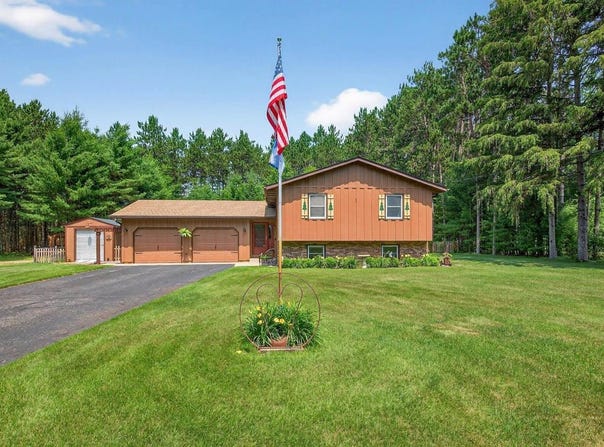 6131 Arbutus Drive, Wisconsin Rapids, WI 54494