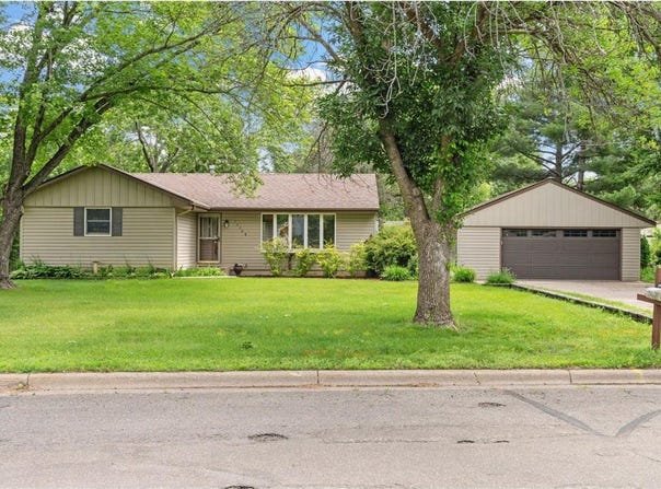11708 Jersey Avenue N, Champlin, MN 55316