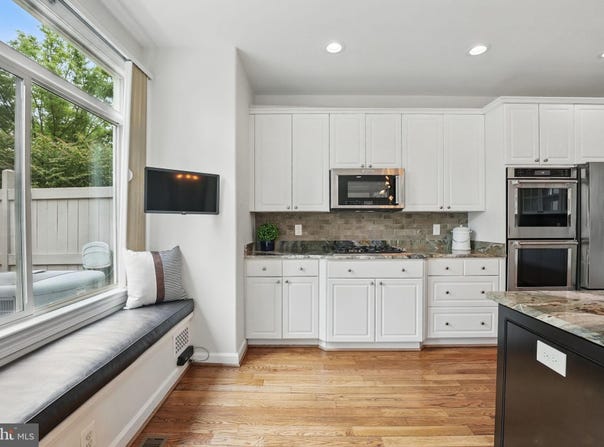 2119 21ST ROAD N, ARLINGTON, VA 22201