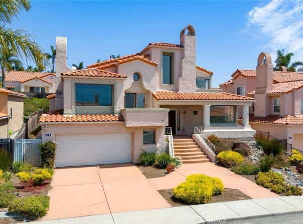 68 Whitecap Street, Pismo Beach, CA 93449