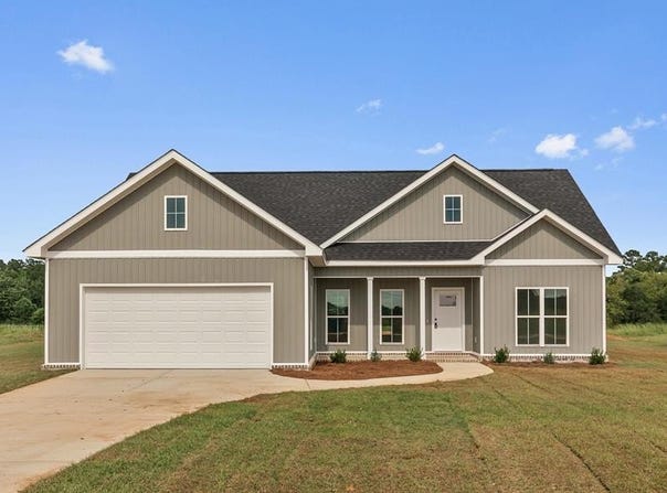 200 Benfield, Headland, AL 36345