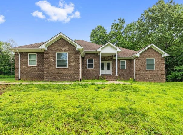 842 Otter Lake Loop, Hanson, KY 42413