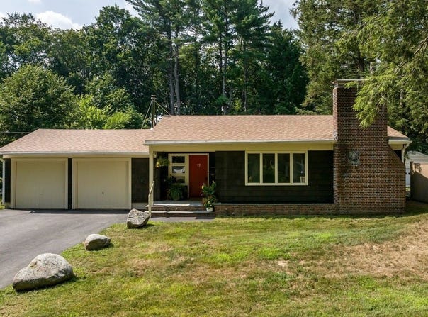 17 Bagdad Road, Durham, NH 03824