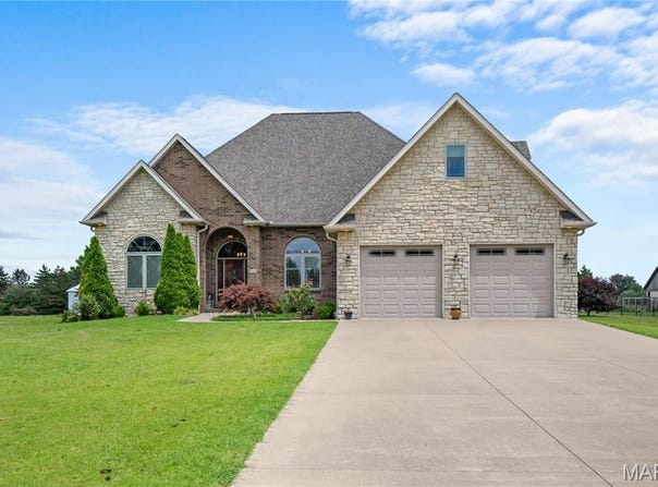 108 Jennings Lane, Sikeston, MO 63801