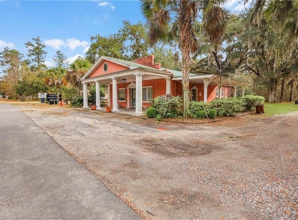 15618 Us 17 Highway, Townsend, GA 31331