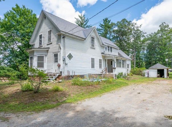 11 Racine Street, Franklin, NH 03235