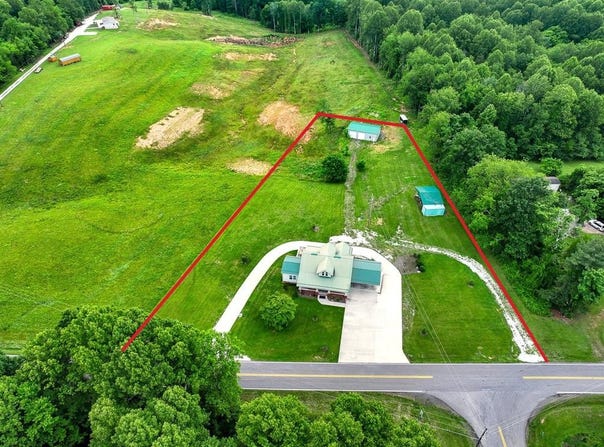 2416 Old Pipers Gap, Cana, VA 24317