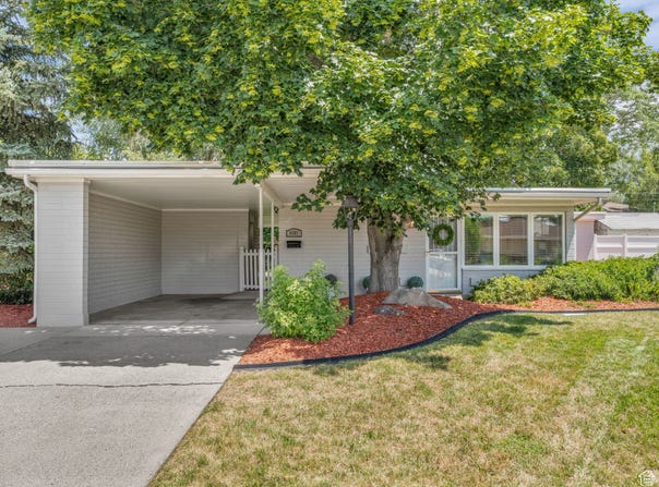 8501 S 1475 E, Sandy, UT 84093