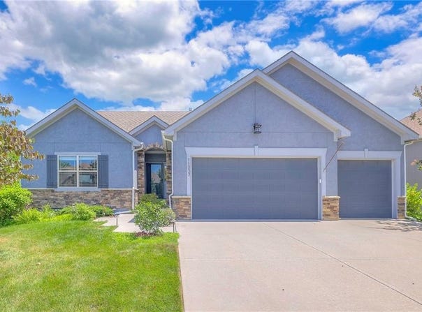 11237 S Race Street, Olathe, KS 66061