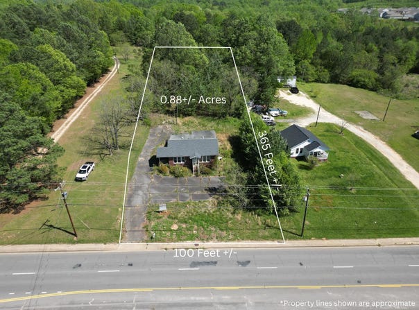 10049 Highway 221, Woodruff, SC 29388