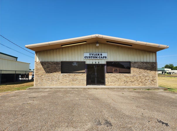 155 N 1st Street, Hewitt, TX 76643