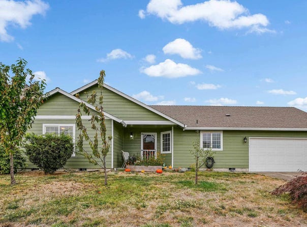 371 Hobson St, Stayton, OR 97383