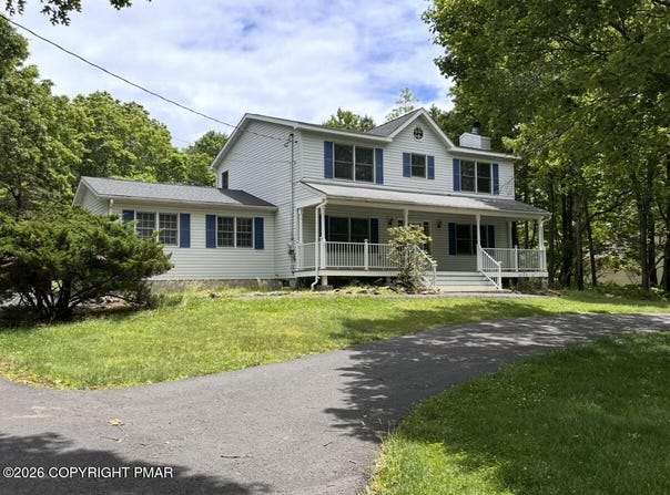2536 Yellowstone Drive, Blakeslee, PA 18610