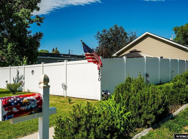 750 N Adams Avenue, Buffalo, WY 82834