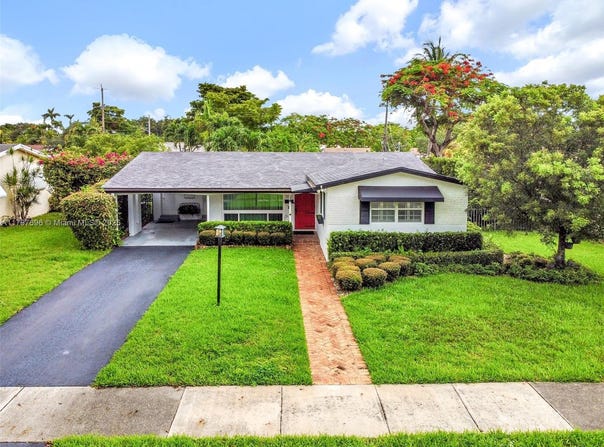 3921 Roosevelt St, Hollywood, FL 33021