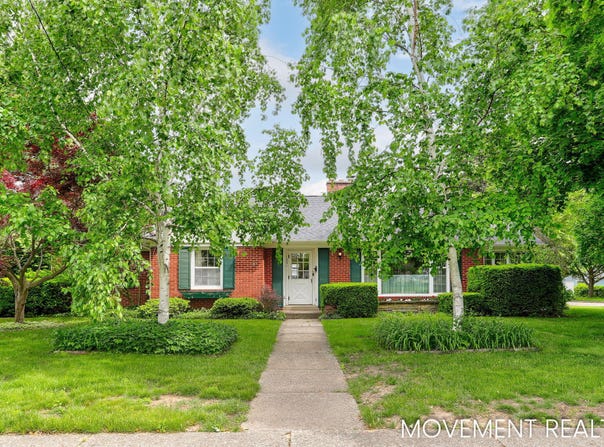 1001 Cricklewood Street SW, Wyoming, MI 49509