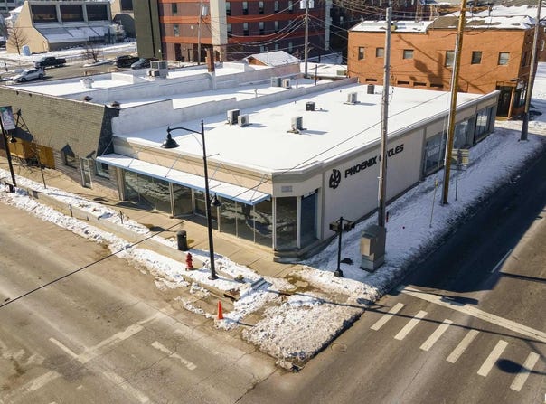 300 S ILLINOIS Avenue, Carbondale, IL 62901