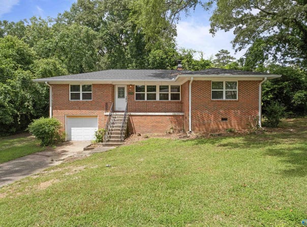 101 Arcade Street, Gadsden, AL 35901
