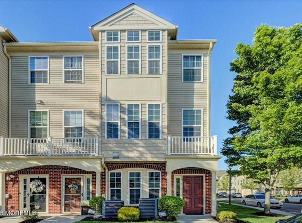 2 Michael Drive, Tinton Falls, NJ 07712