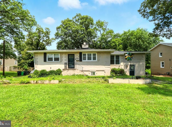 1918 CAMPBELL DRIVE, SUITLAND, MD 20746