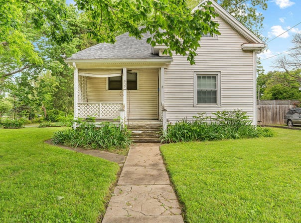 939 S Missouri Avenue, Springfield, MO 65806