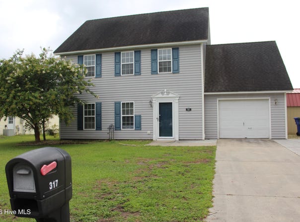 317 Foxhall Road, Newport, NC 28570
