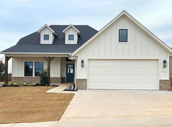 4924 Desert Willow Lane, Edmond, OK 73034