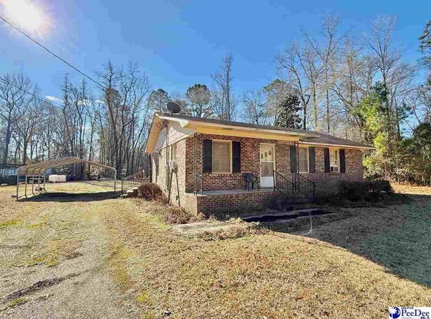 246 E Shirley Road, Pamplico, SC 29583