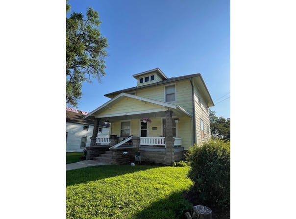 409 N 6th Street, Sabetha, KS 66534