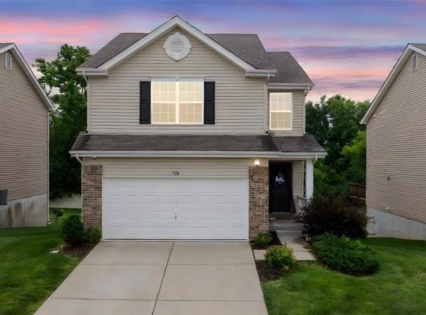 728 English Ivy, O'Fallon, MO 63368