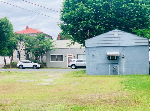 1504 PRINCESS ANNE STREET, FREDERICKSBURG, VA 22401