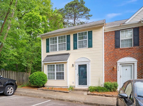 216 Climbing Ivy Court, Cary, NC 27511
