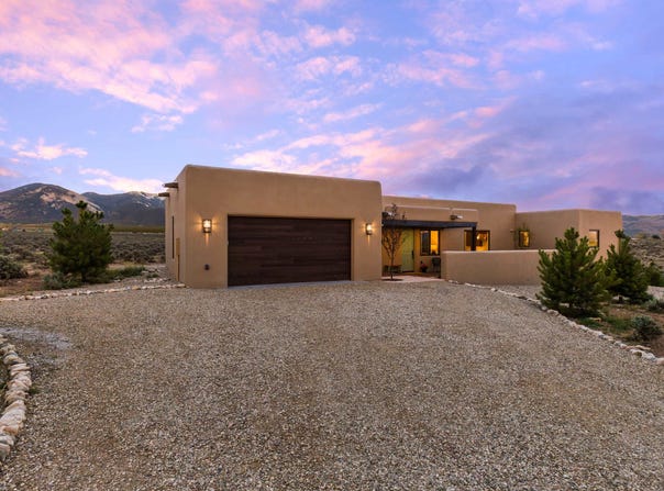 23 Las Joyas, El Prado, NM 87529