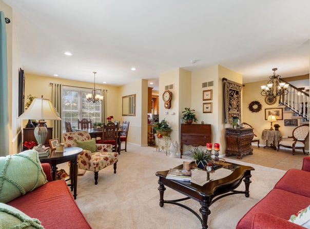 2421 N Burgett Lane, Grass Lake, MI 49240