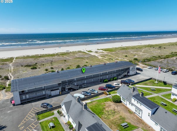 2316 BEACH DR, Seaside, OR 97138