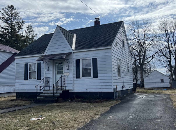 8 Belmont Street, Massena, NY 13662