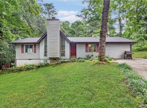 2090 Randolph Circle NW, Kennesaw, GA 30144