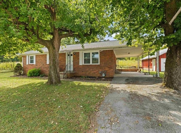 4939 State Rte 54 W, Reynolds Station, KY 42368