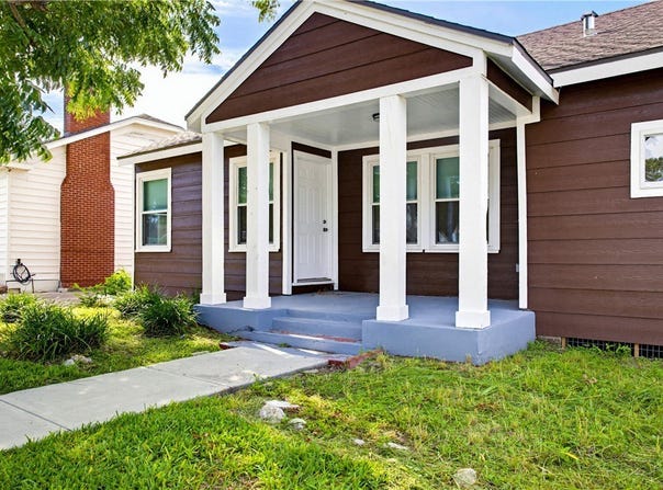 425 Naples Street, Corpus Christi, TX 78404